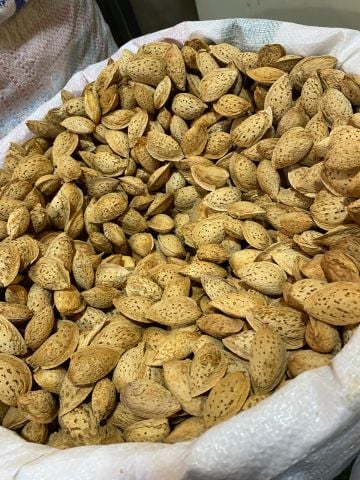 İnce Kabuk Badem 500 Gr